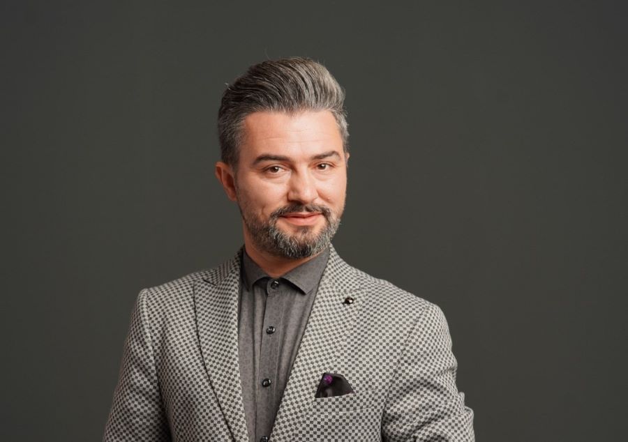 KOBİ’LERİ BAŞARIYA GÖTÜREN YAPAY ZEKÂ TAKTİKLERİ