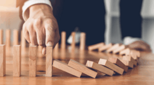 ÜLKE VE SEKTÖR RİSKLERİ 