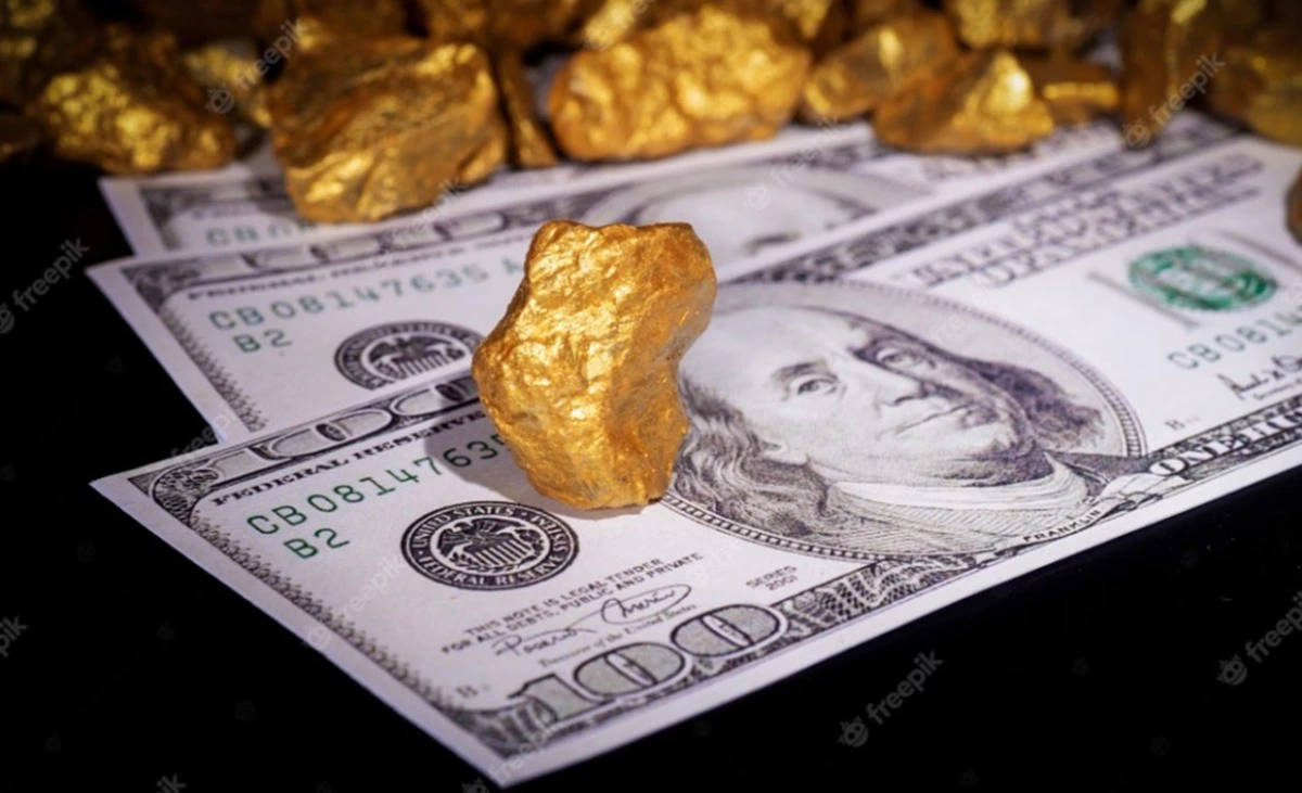 “ALTIN DOLARIN ZAYIFLAMASI VE FED’İN GEVŞEME POLİTİKASIYLA YÜKSELECEK”