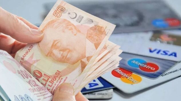 BORÇ ALARMI HER 10 KİŞİDEN 8’İ AY SONUNU GETİREMİYOR