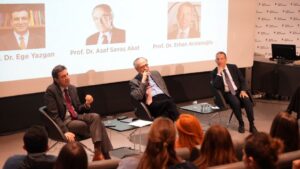 2026’DA TÜRKİYE EKONOMİSİ: DENGELENME Mİ, KIRILGANLIK MI?